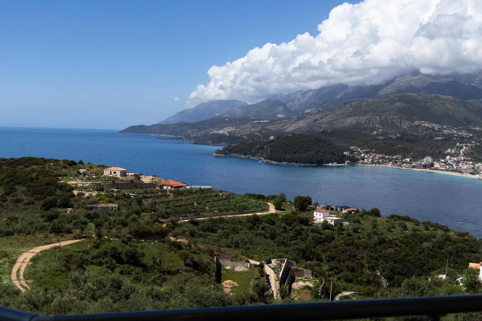 Sunset Serenity Himare Exterior foto